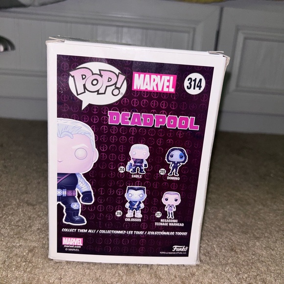 Cable Deadpool Funko Pop - Picture 3 of 5